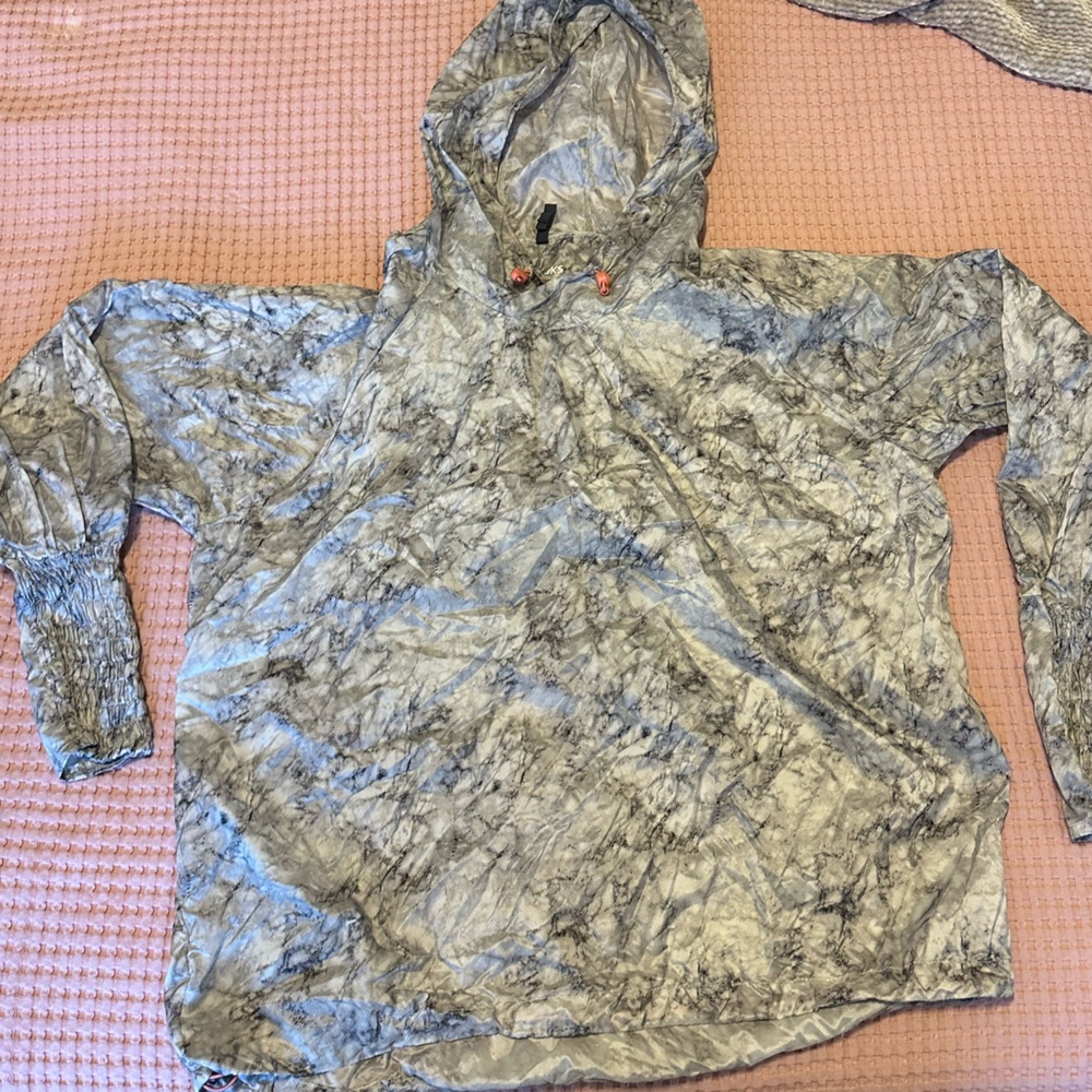 Brooks Running Marble Patterned Running Windbreak… - image 1